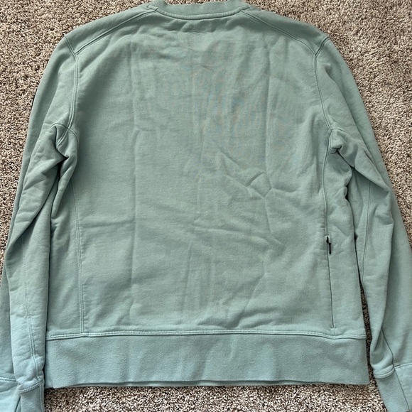 On cloud Men's Seafoam/light green Sweater size small - Picture 7 of 8